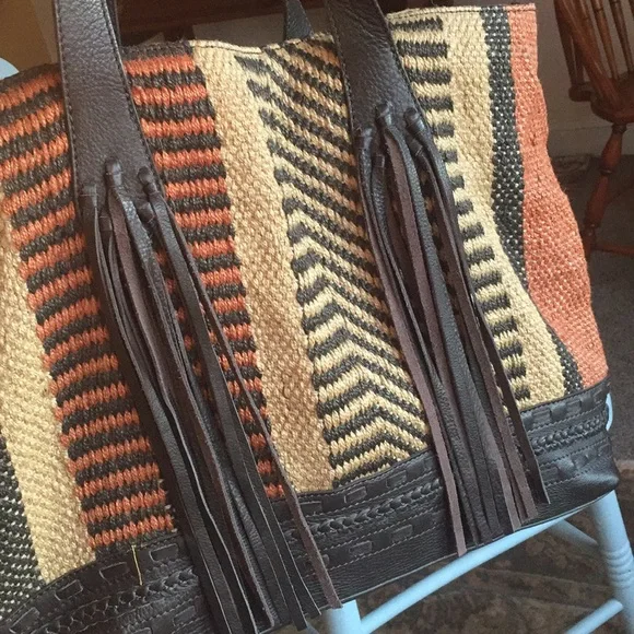 Zara Multicolor Woven Tote Bag - Picture 3 of 3